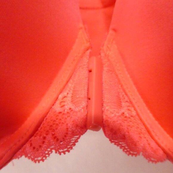 TORRID - Curve | 40 DDD | Lightly Lined T-Shirt Bra | Front Closure | NWT - Picture 9 of 16